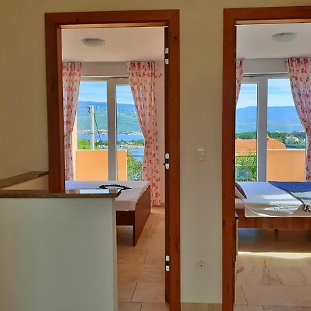 Gostinjska kuća Rebeka 4*